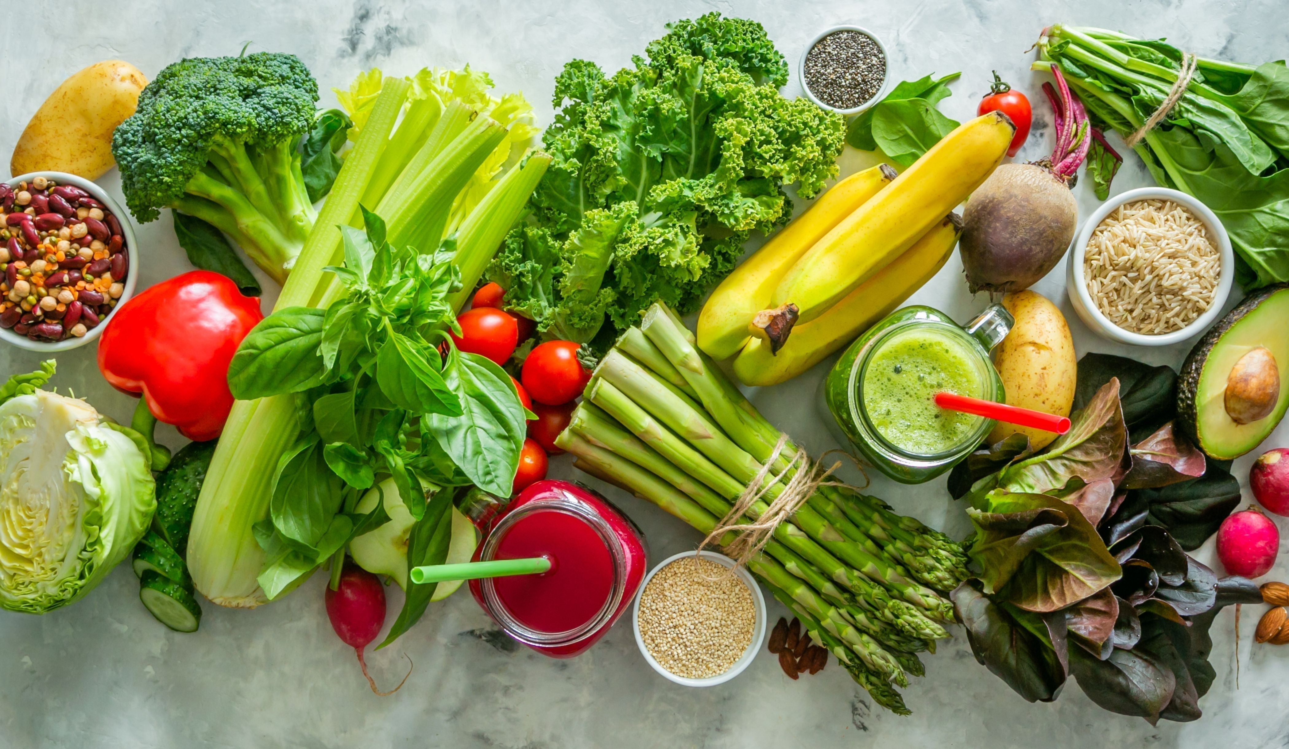 Basische Ernährung: Lebensmittel, Wochenplan & Alltagsbeispiel