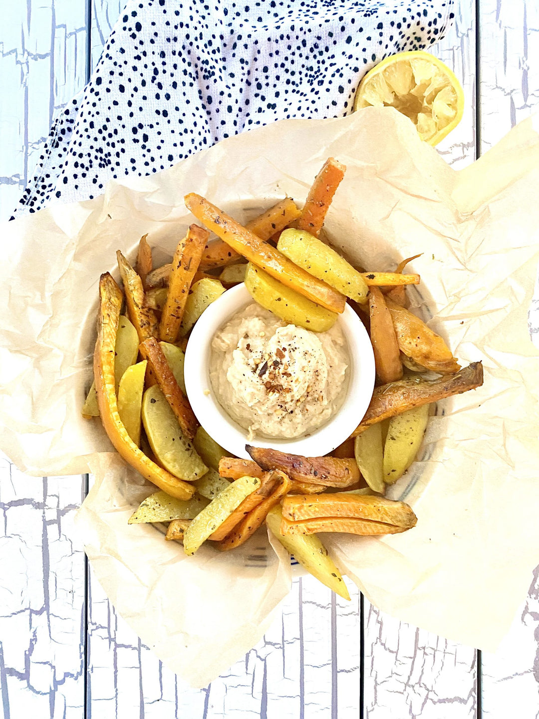 Hummus-Dip-Rezept mit würzigen Pommes